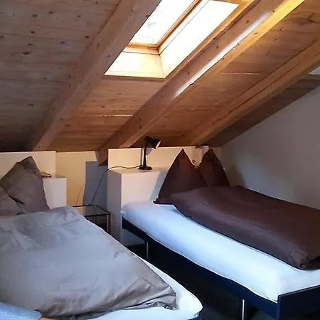 Sleeps 10 Wifi